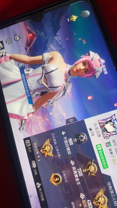 和平精英众祸用辅助瞄准吗（和平精英辅助瞄准被削了吗）